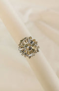 Bague Ivy argentée en forme de fleur de marguerite, acier inoxydable - Emilya Bijoux