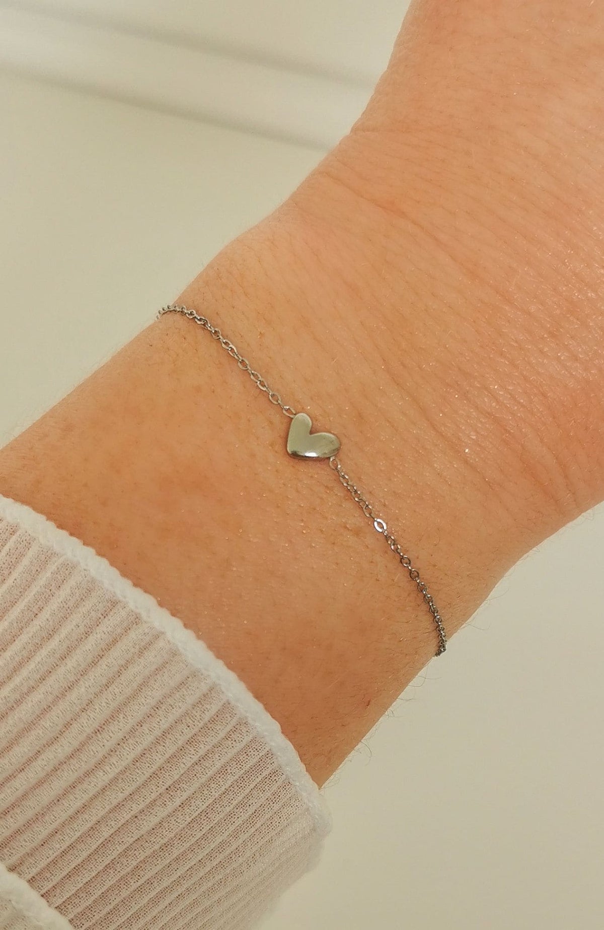 Bracelet Coeur argenté en acier inoxydable, symbole d'affection à offrir