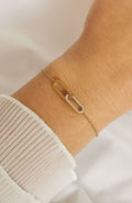 Bracelet Venise doré avec maillon ovale scintillant de zircons en acier inoxydable
