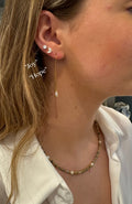 Boucles d'oreilles Joy dorées en acier inoxydable, duo de puces cristal et feuille